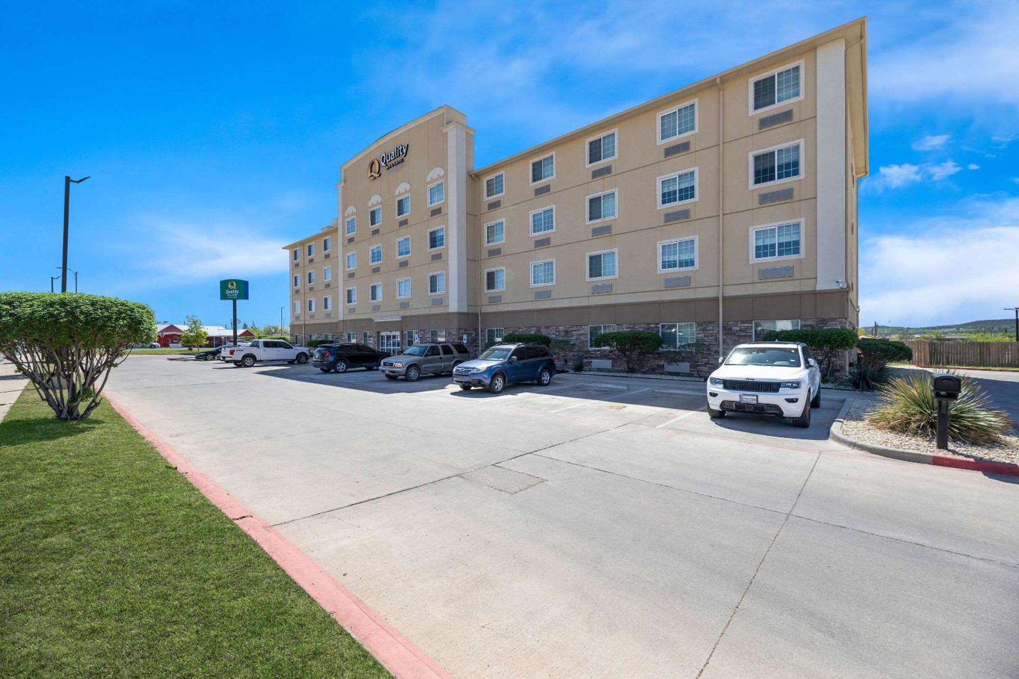 Quality Inn & Suites Big Spring Exteriér fotografie